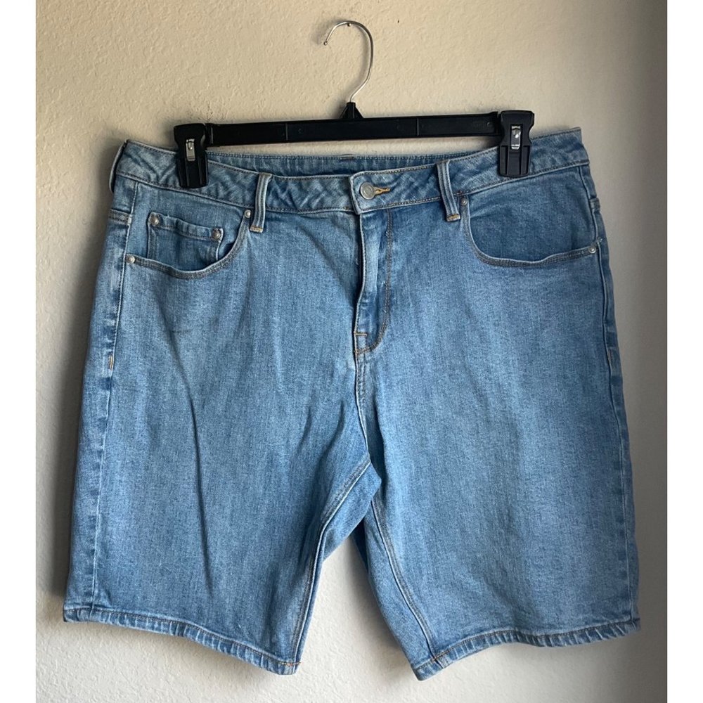 Asos Men's Fit Waist Classic Blue Denim Bermuda Shorts Size 36